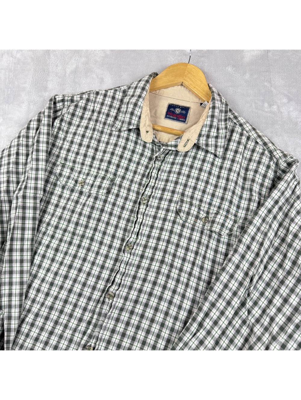 VTG Wrangler Authentic Shirts MenL Green Plaid Cotton Button Down Shirt Workwear
